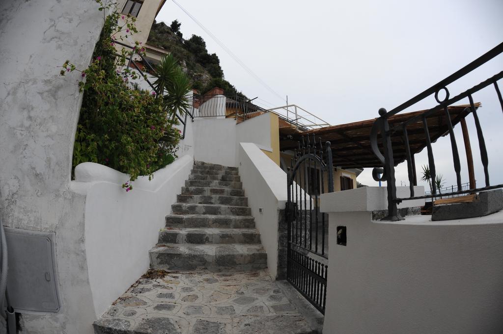 La Mela Blu Bed and Breakfast Furore Εξωτερικό φωτογραφία