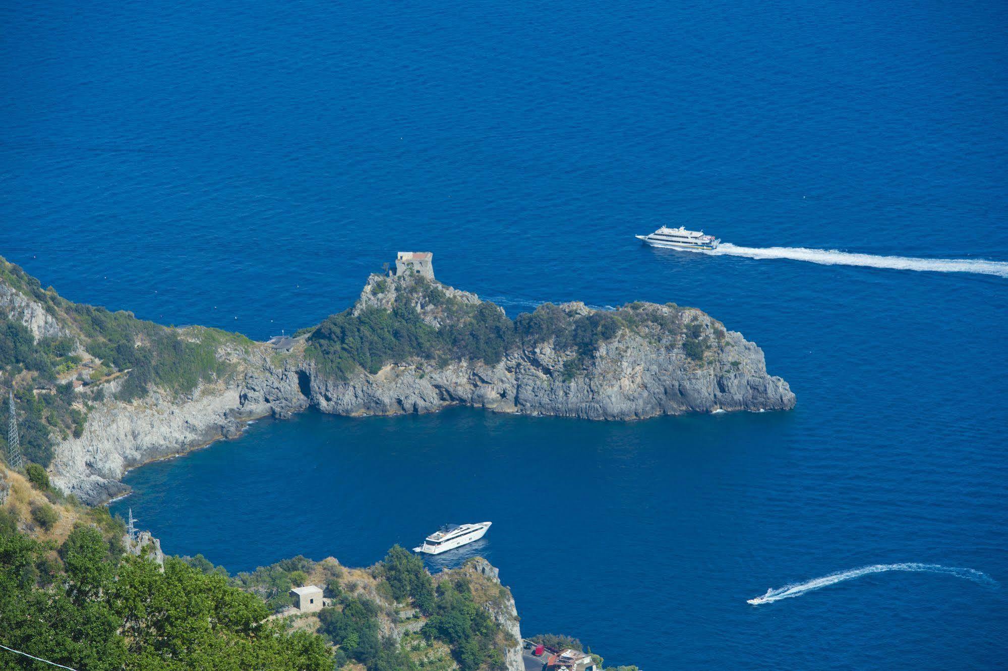 La Mela Blu Bed and Breakfast Furore Εξωτερικό φωτογραφία