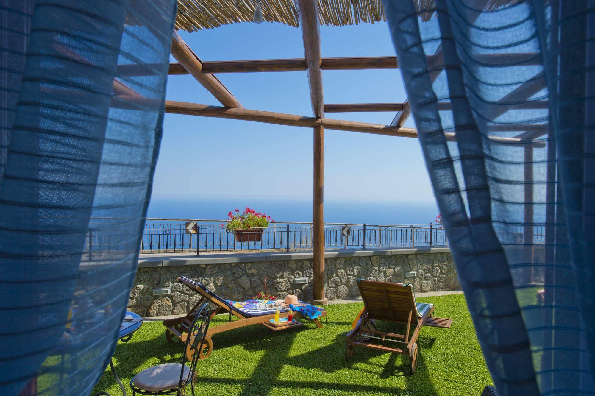 La Mela Blu Bed and Breakfast Furore Εξωτερικό φωτογραφία