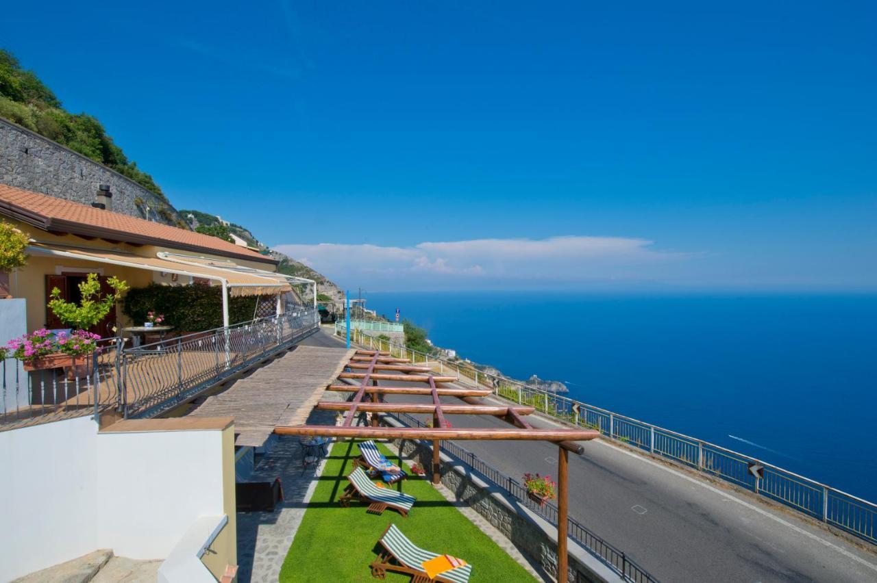 La Mela Blu Bed and Breakfast Furore Εξωτερικό φωτογραφία